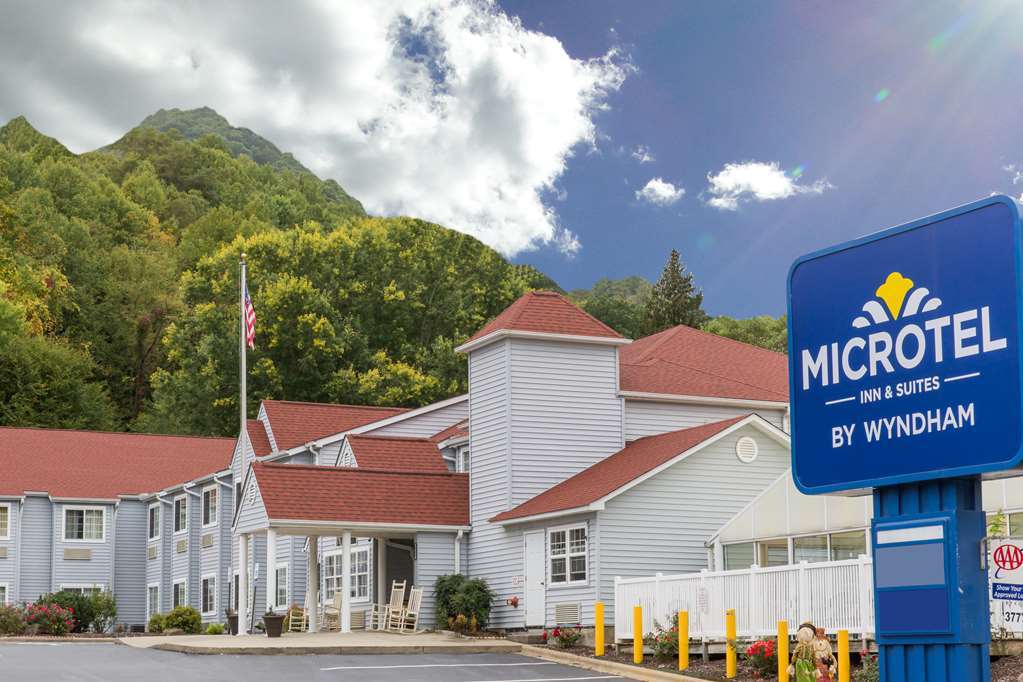 Quality Inn & Suites Maggie Valley - Cherokee Area Exterior foto